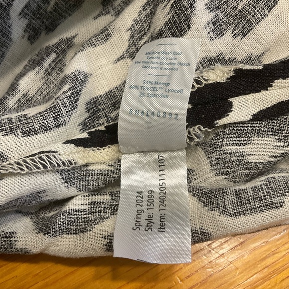 Marine layer Ryan Print Midi Skirt Size 4 versatile lightweight vacation - Picture 12 of 16